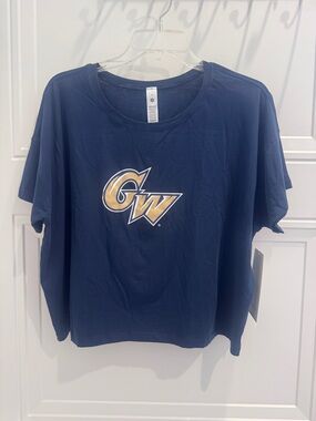 Lululemon “Cates tee” George Washington GW University Shirt